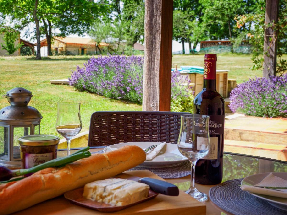 Le Nid De Faucons Villa Lalinde Екстериор снимка