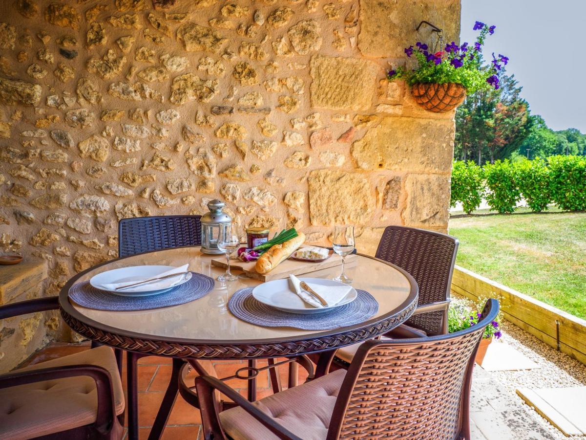 Le Nid De Faucons Villa Lalinde Екстериор снимка